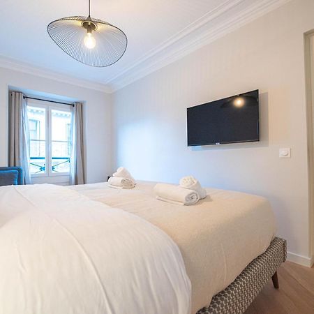 Luxury Apartments In Paris Center الغرفة الصورة