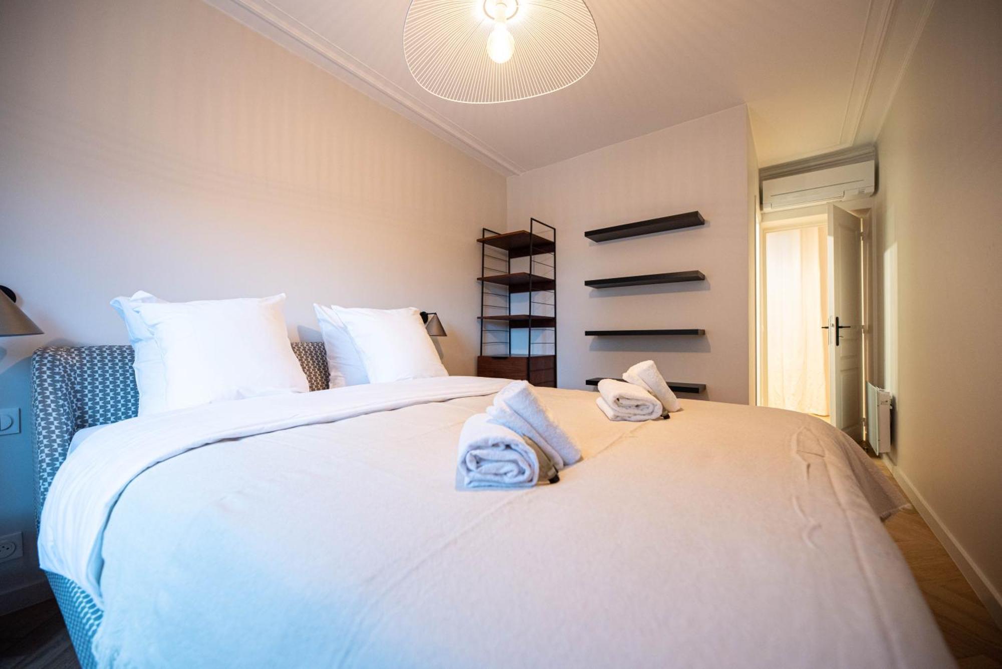 Luxury Apartments In Paris Center الغرفة الصورة